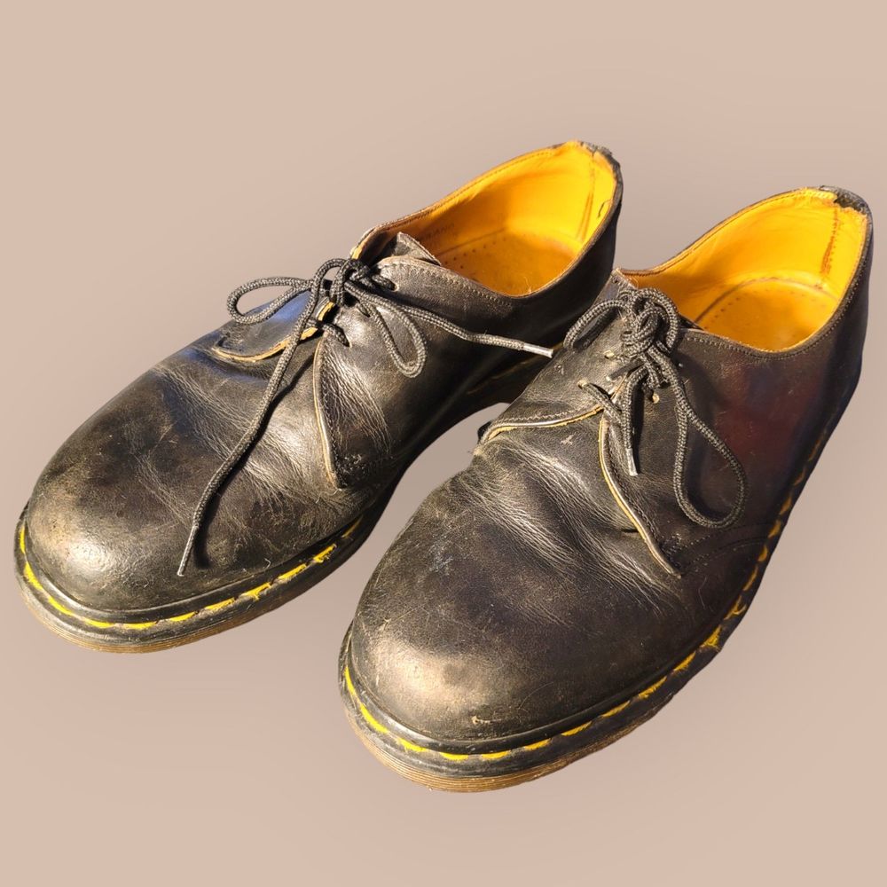 See Description Dr. Martens Men's Shoes Boots Vintage Size 7 or 8